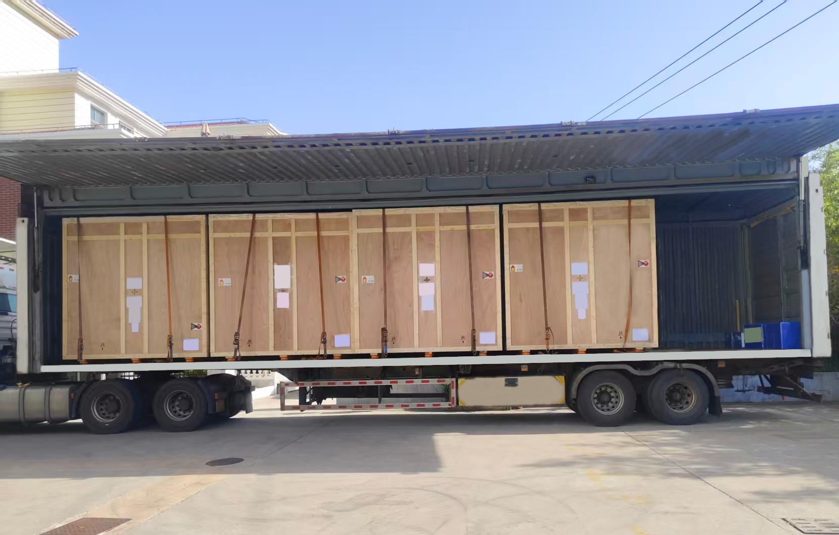 1764051867684550.jpg 微信图片_20251125102800_22202_158.jpg