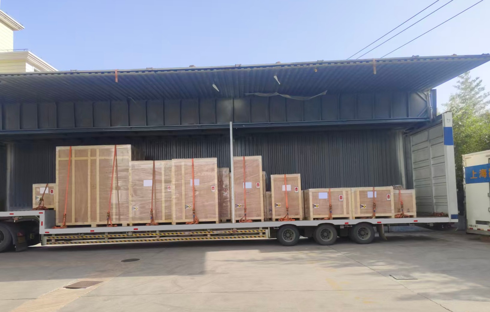 1764236349133340.jpg 微信图片_20251127100835_22631_158.jpg