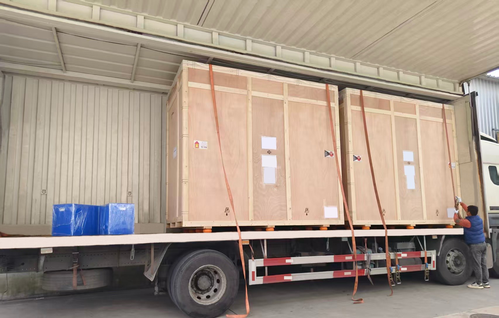 1764926364128087.jpg 微信图片_20251201110443_23216_158.jpg