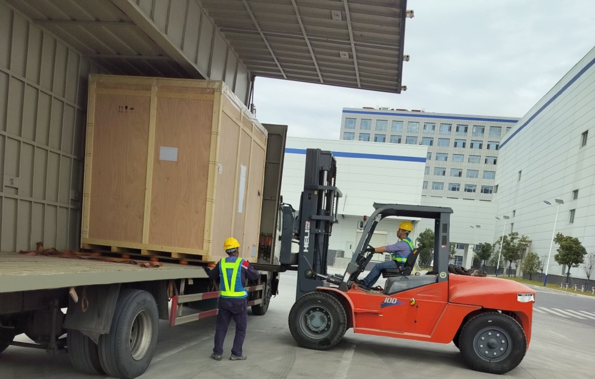 1765359407147677.jpg 微信图片_20251210130452_46502_59.jpg