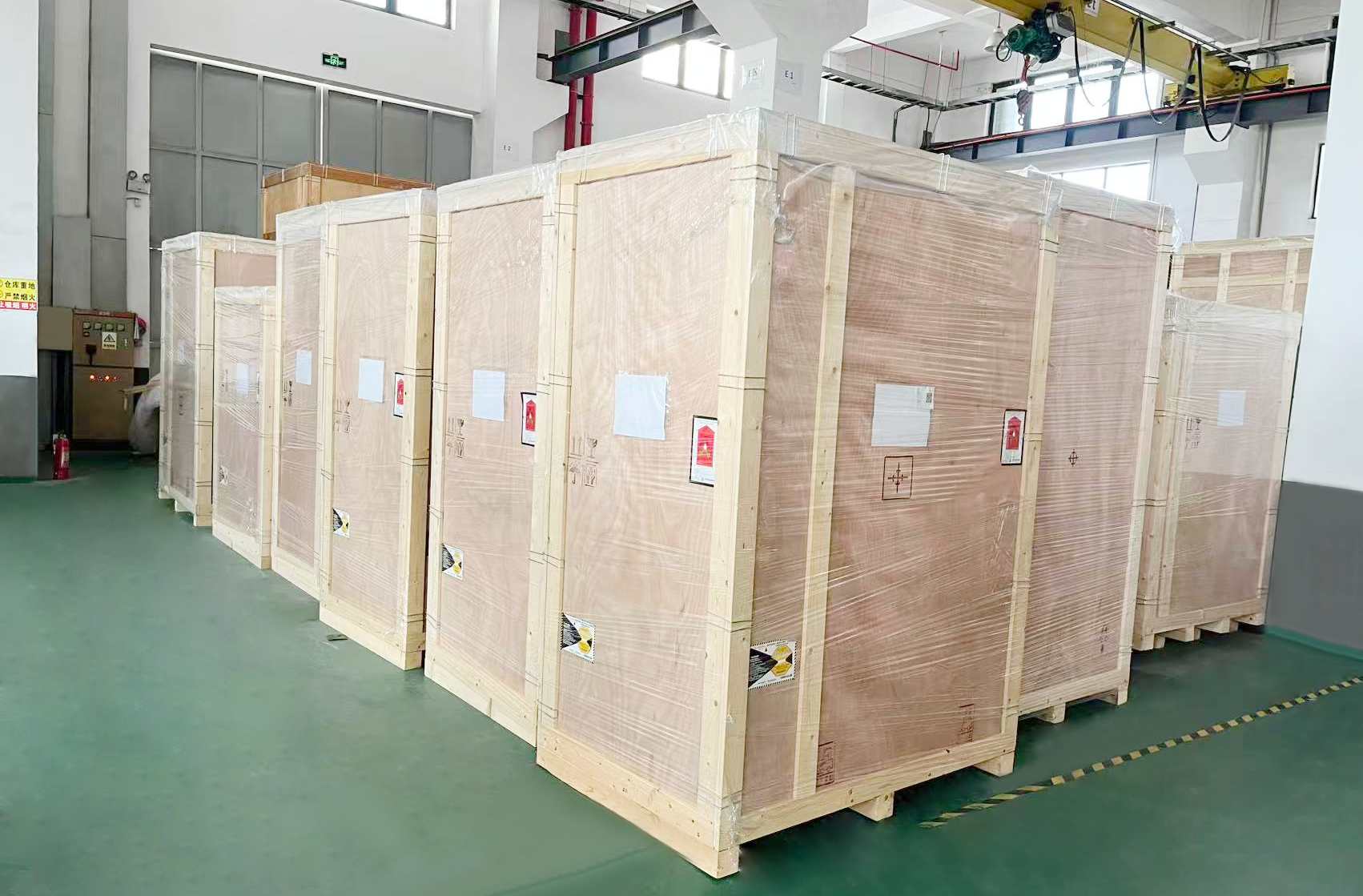 上海德禄物流仓储.jpg